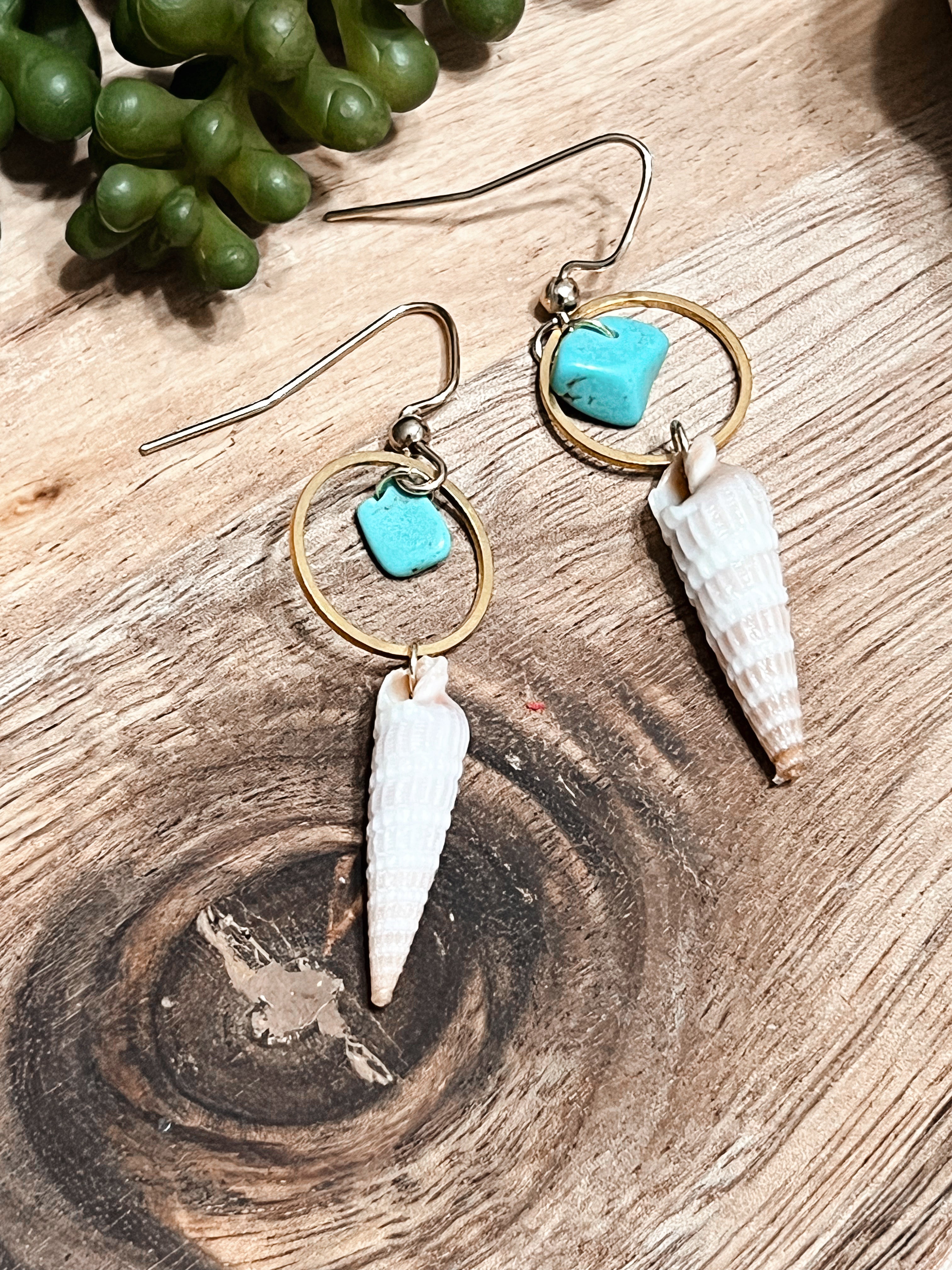 Auger Allure Earrings