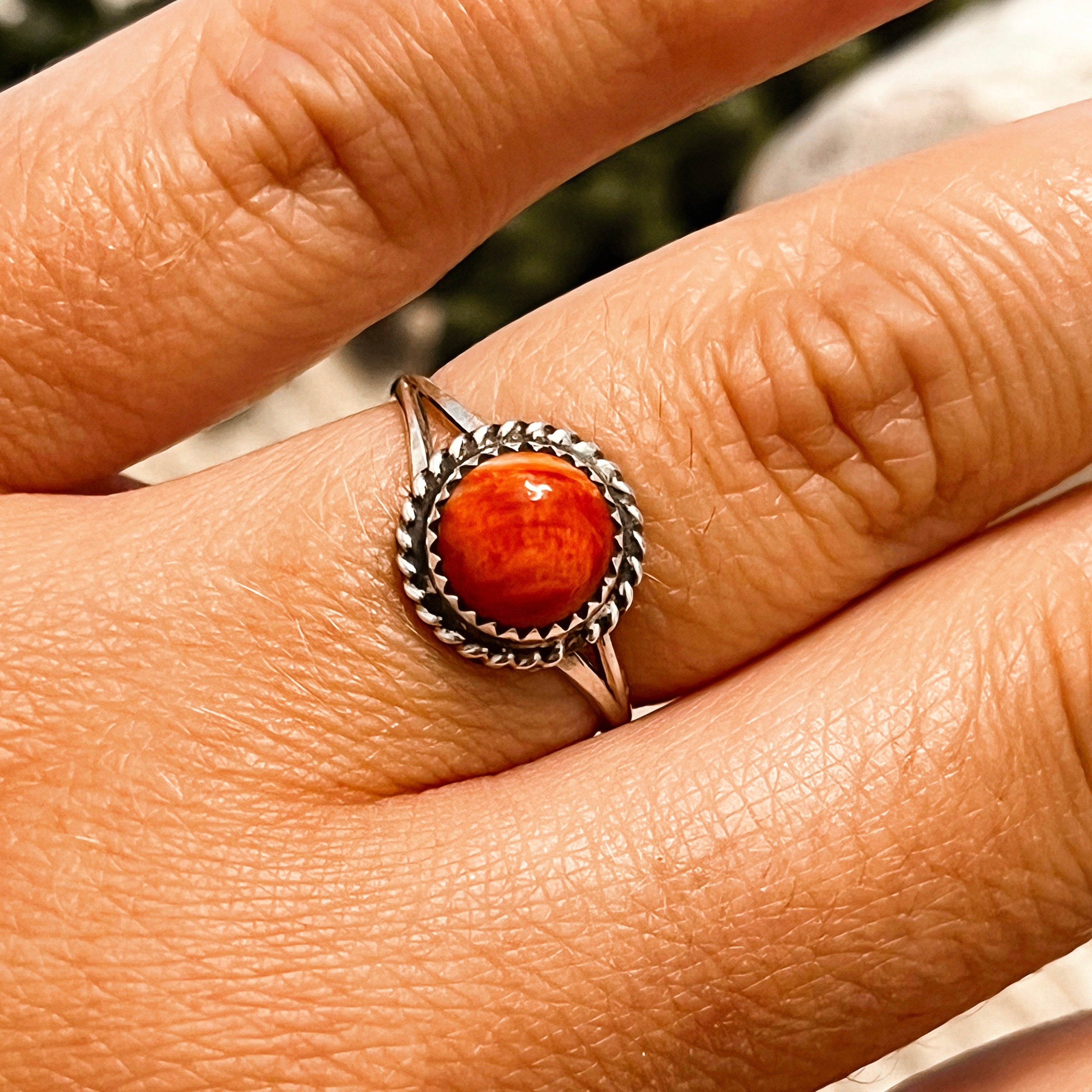 Spiny Oyster Circle Sterling Silver Ring