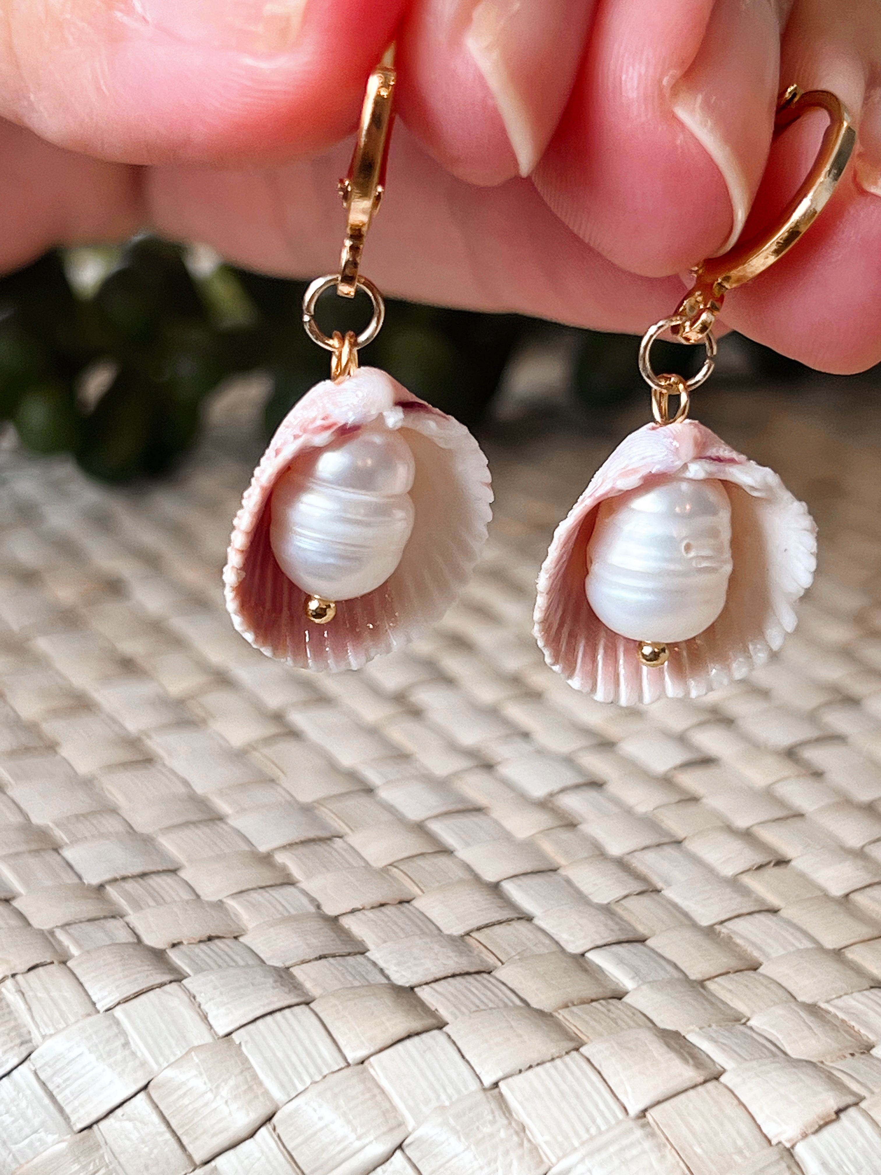 Cutie Cockle Earrings