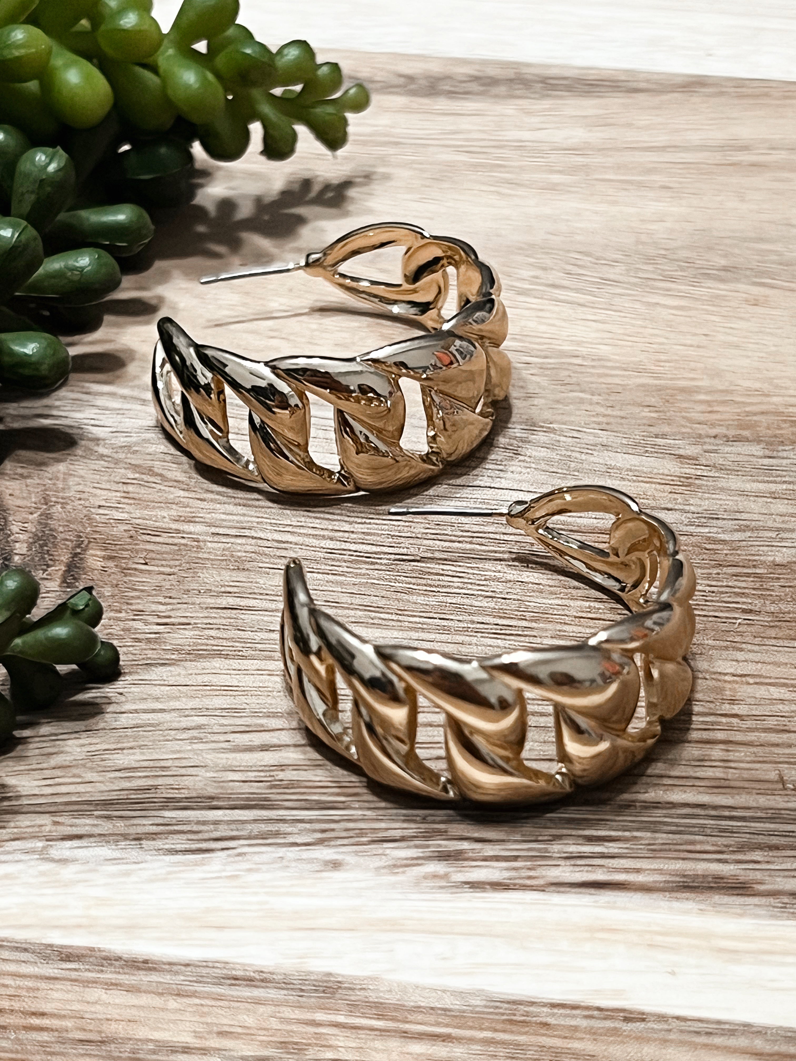 Gold Chain Hopp Earrings