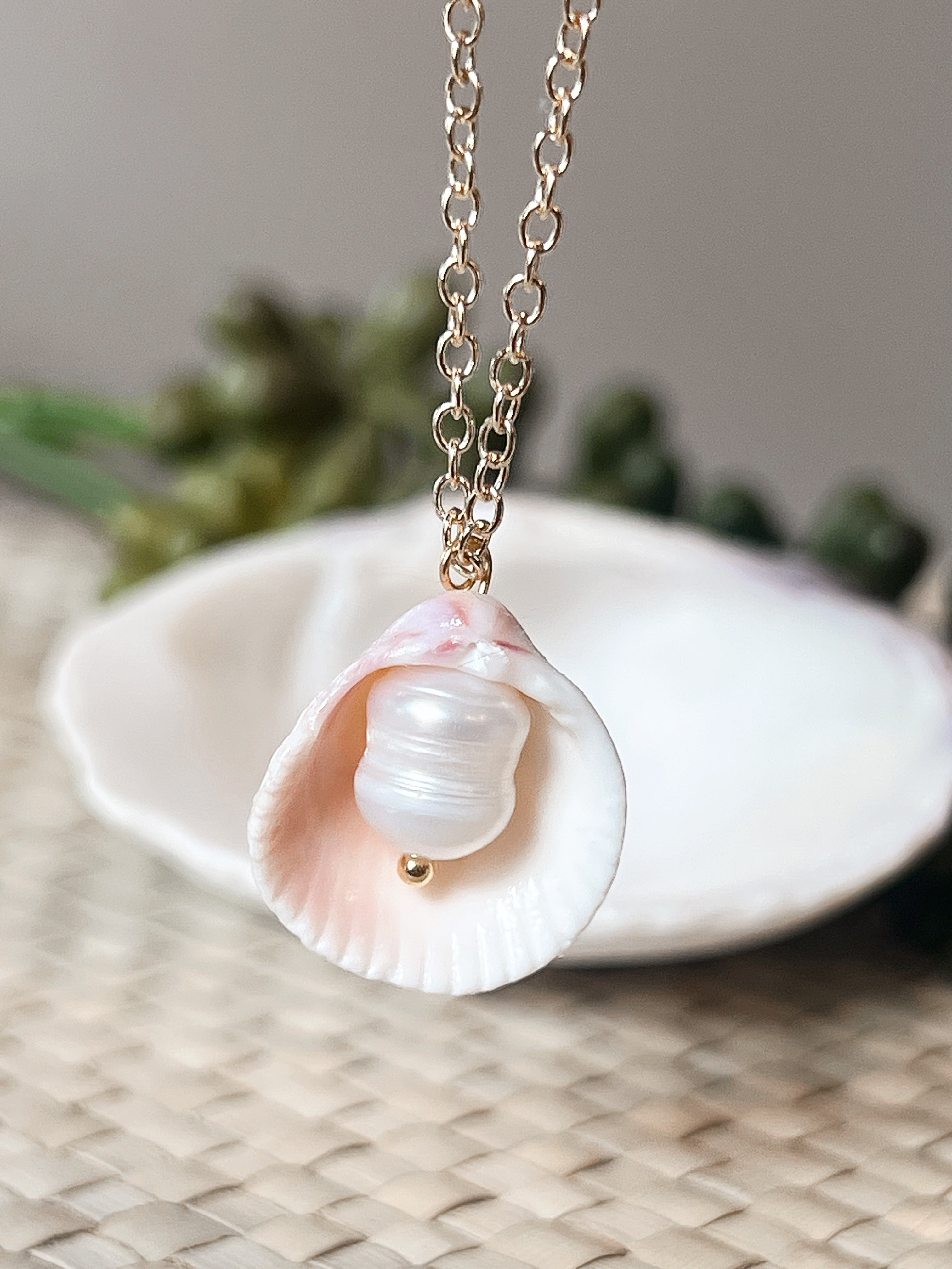 Cockle Shell Pearl Necklace