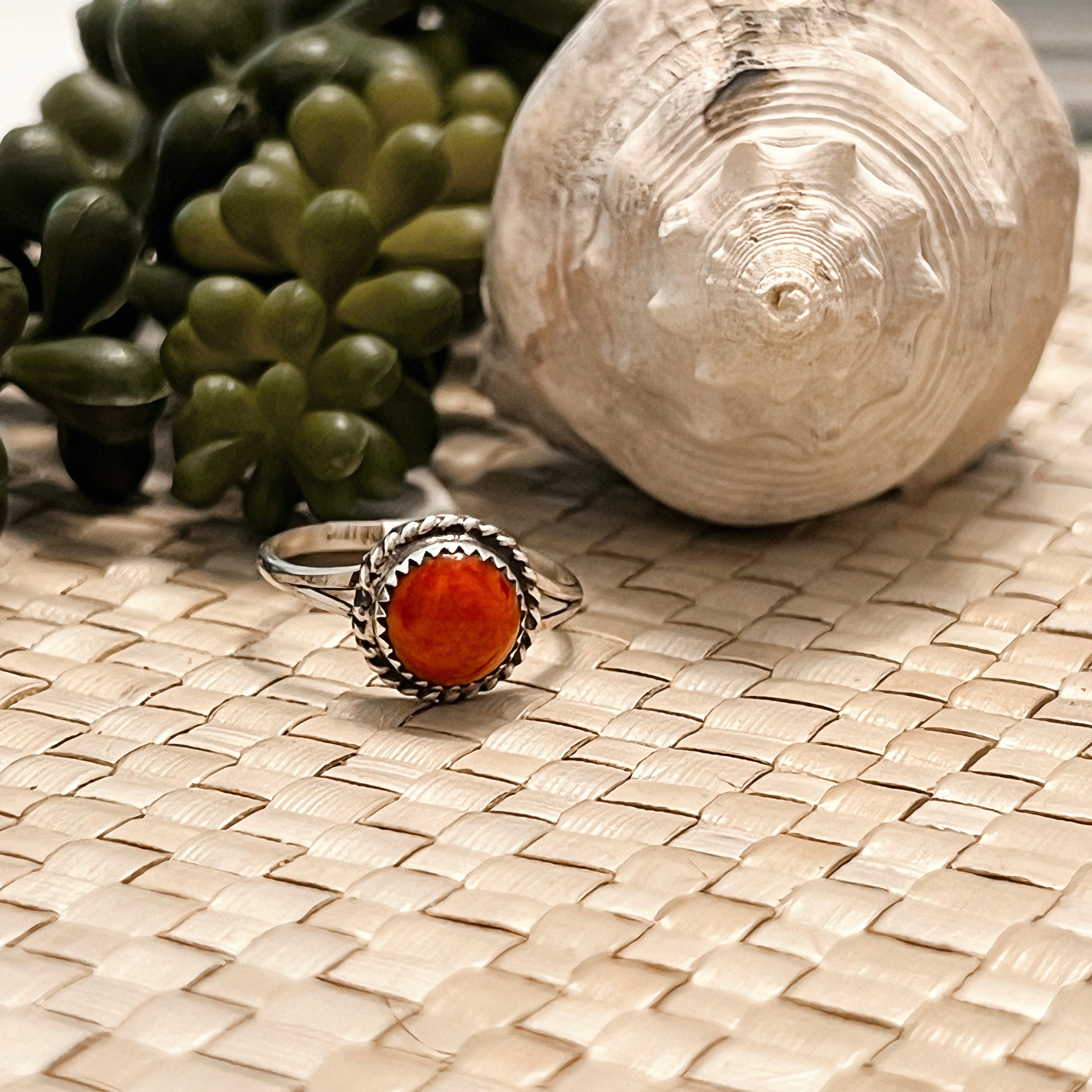 Spiny Oyster Circle Sterling Silver Ring