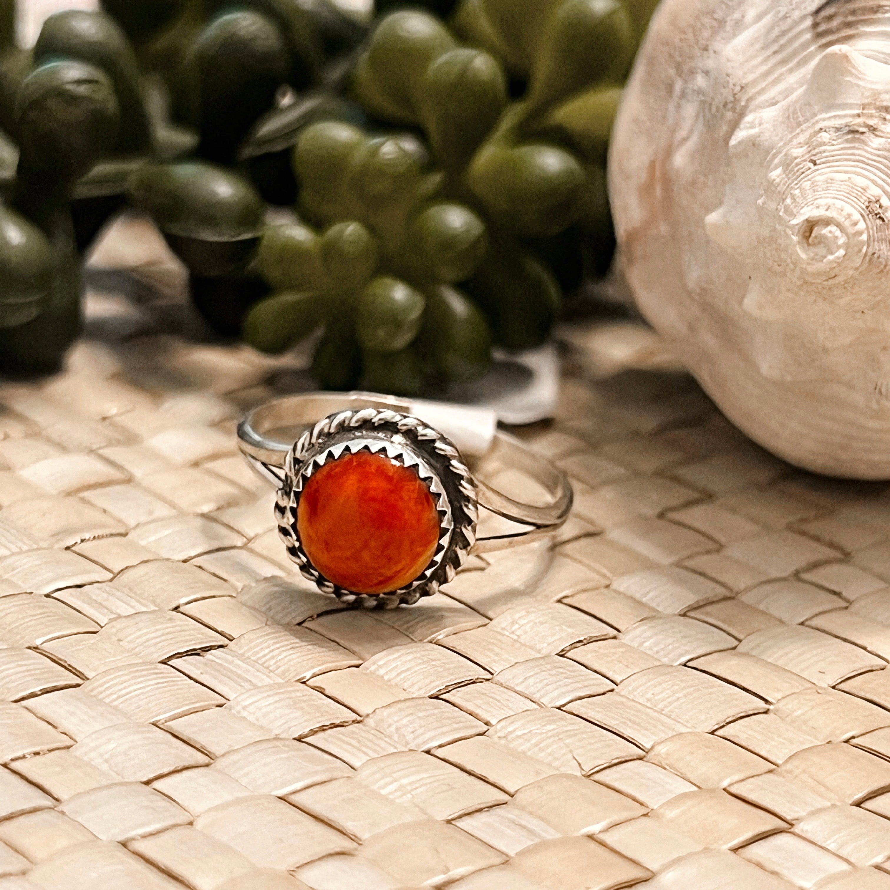 Spiny Oyster Circle Sterling Silver Ring