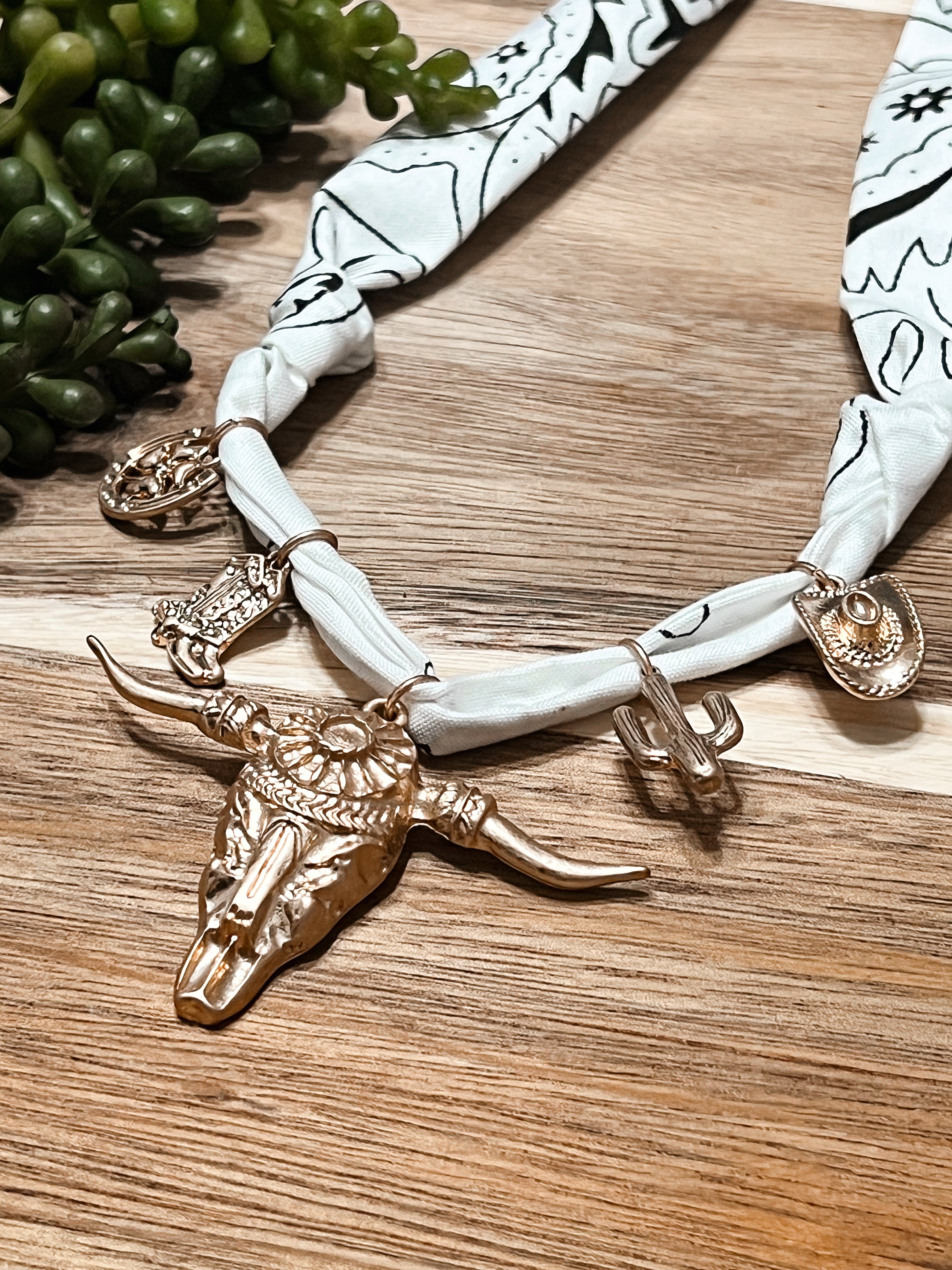Sweetheart Steer Bandana Necklace