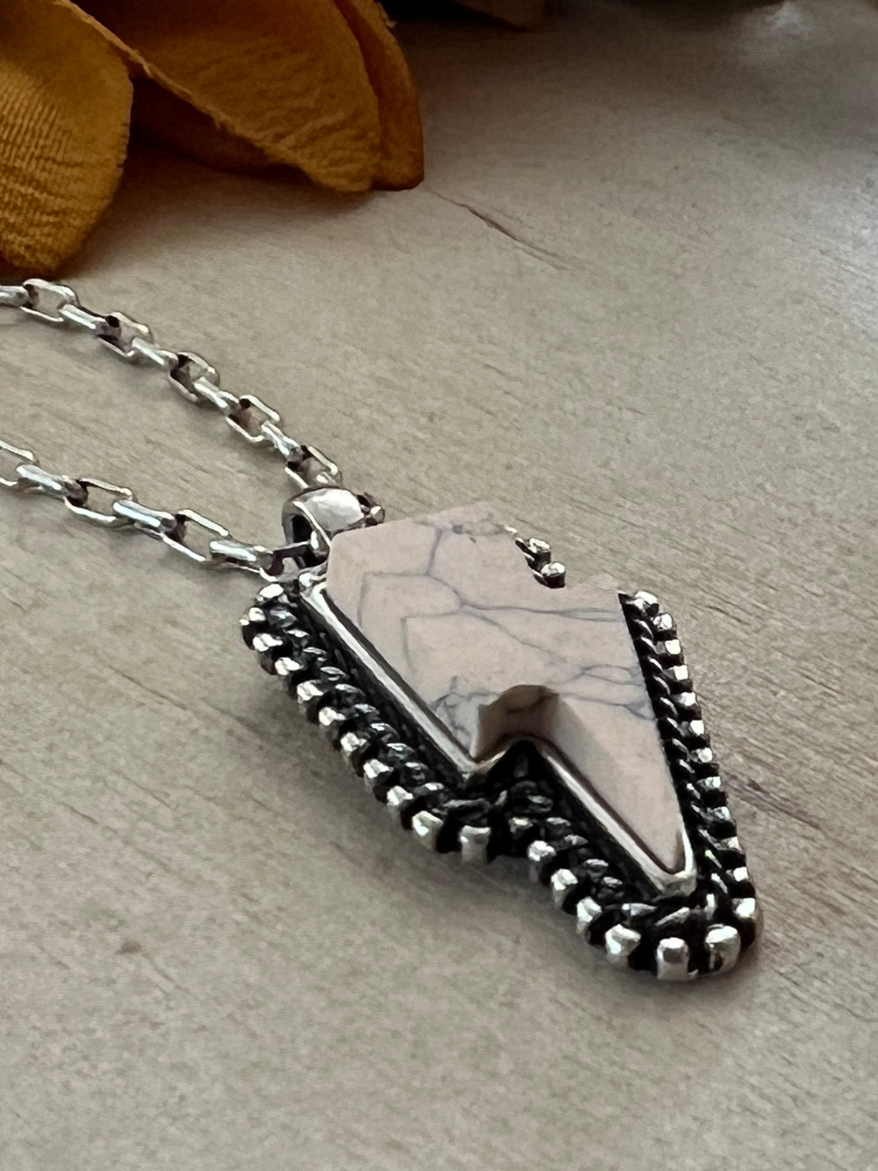 Bolt Cream Necklace