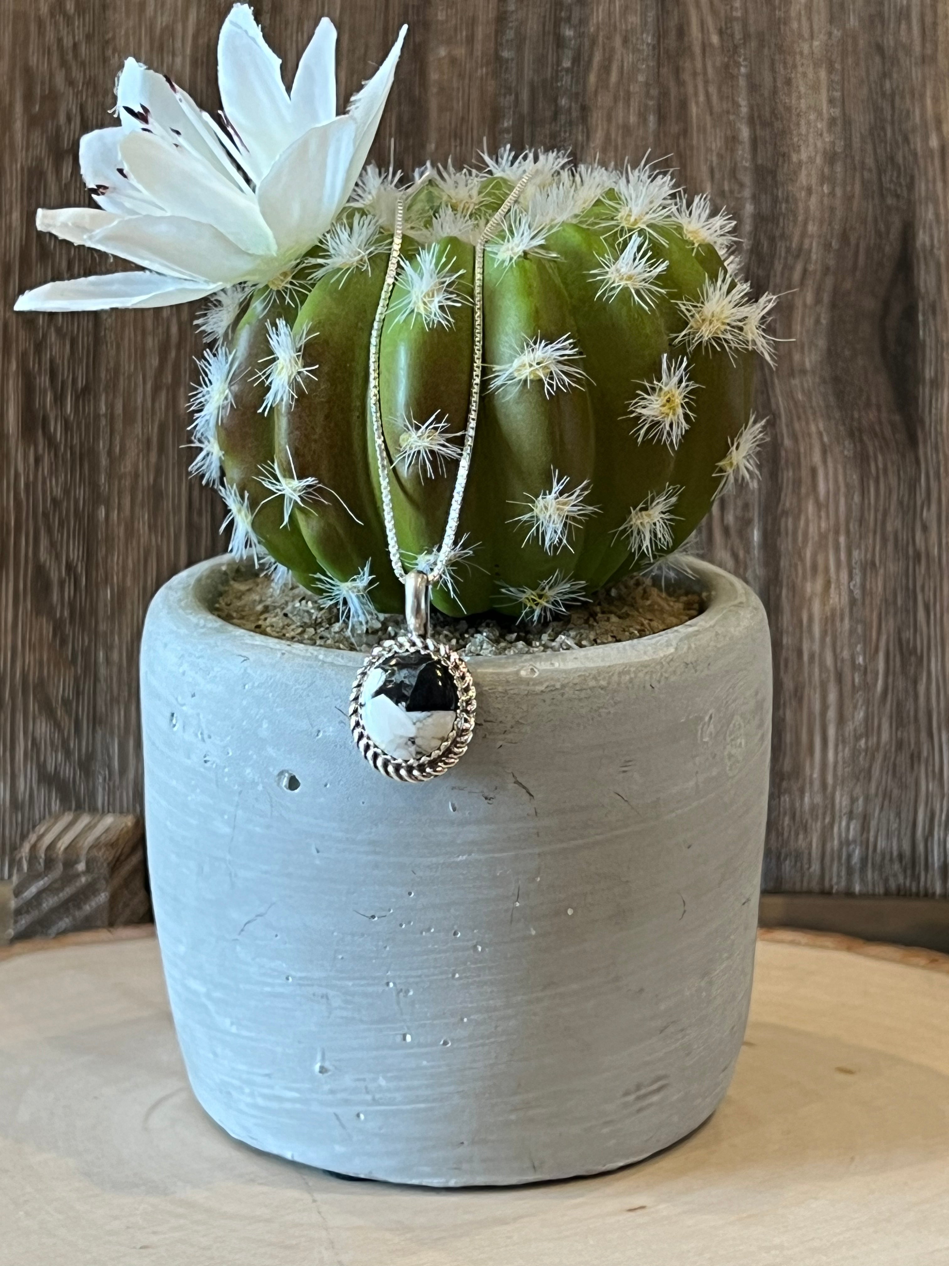 Circle White Buffalo Sterling Silver Necklace